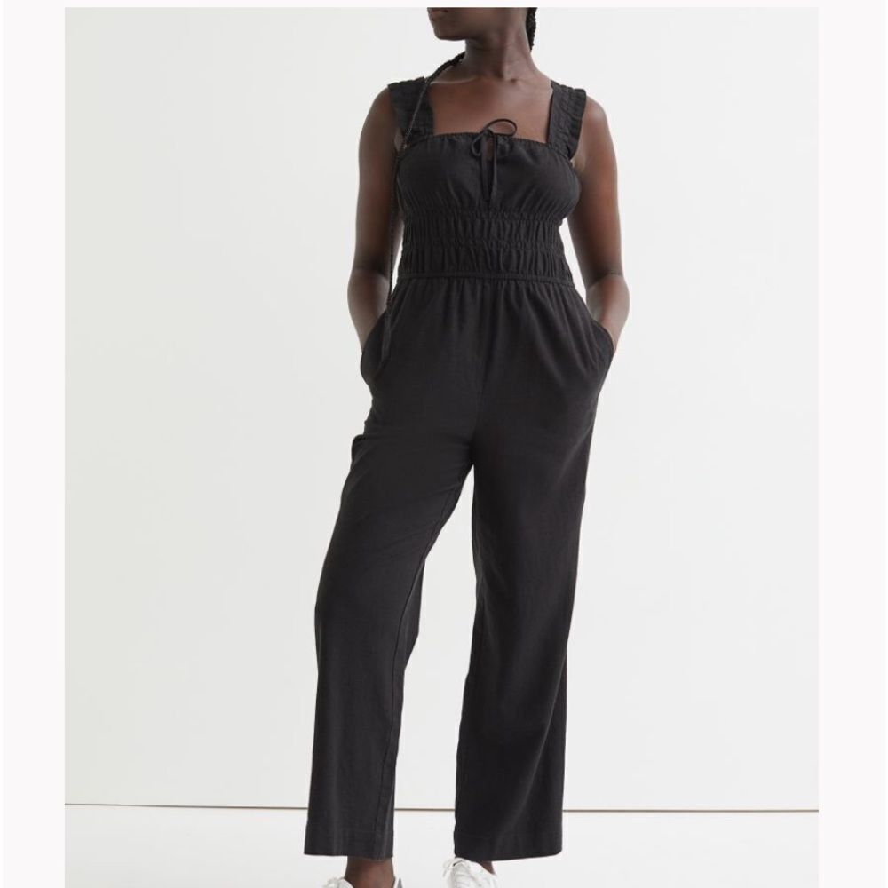 H&M Linen Blend Jumpsuit Romper Ruffled Black M Nwt